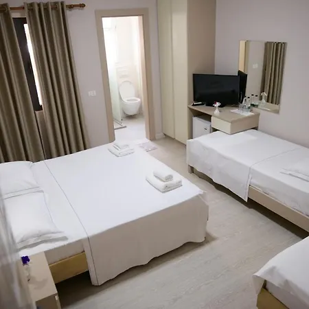 Andi Hotel Kryemedhej