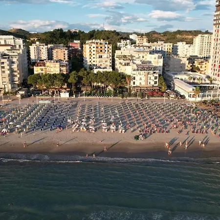 Hotel Andi 3*